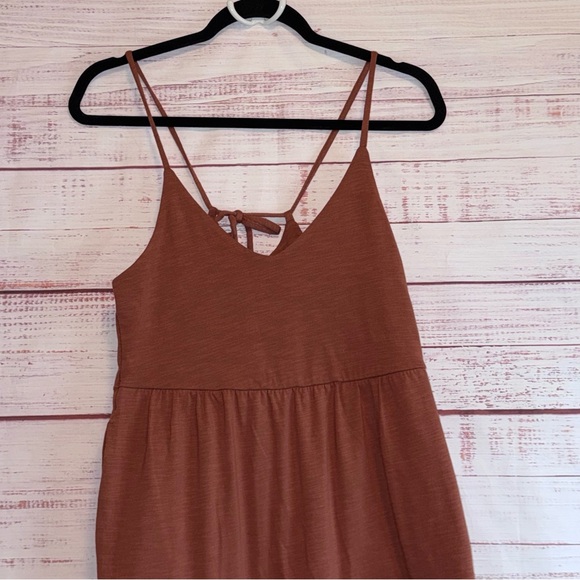 Old Navy, spaghetti strap tiered dress - Picture 2 of 8